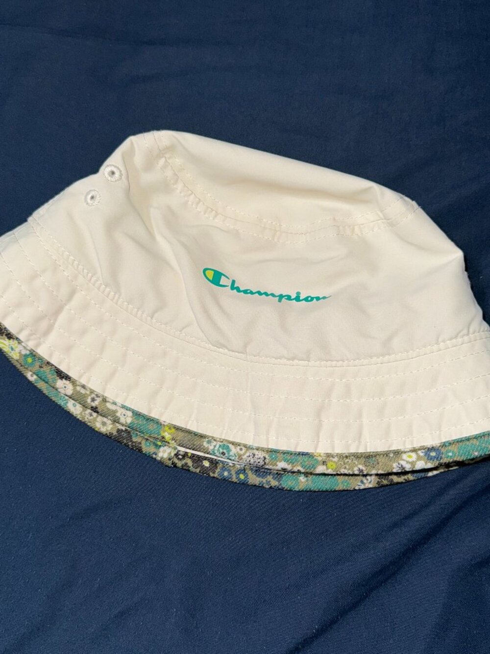 CHAMPION - OSFA Bucket Hat with Floral Trim